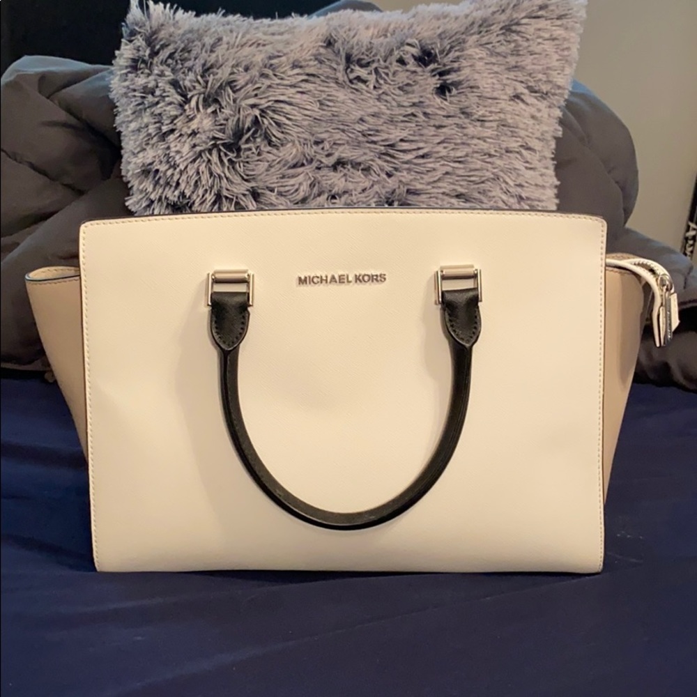 Michael Kors Crossbody